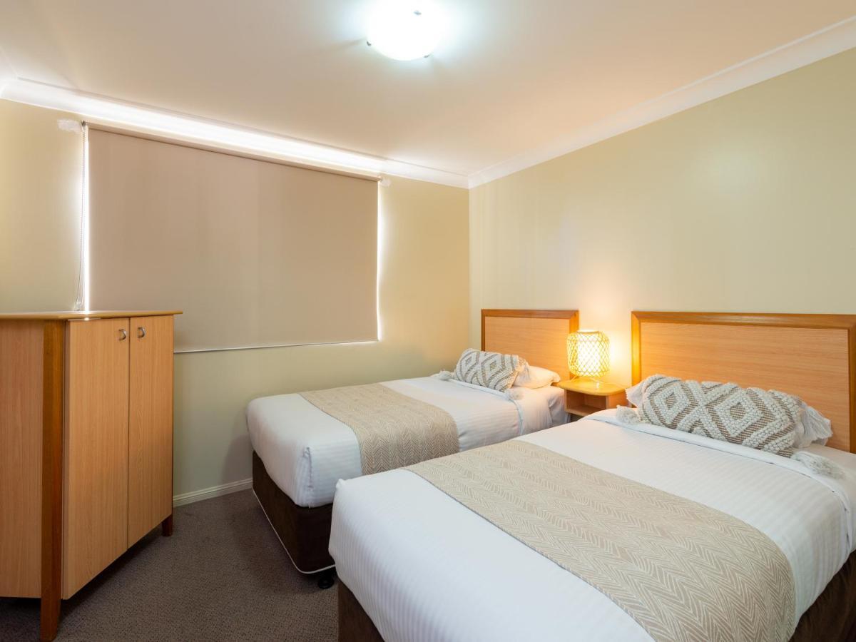 Villa Nova Motel Toowoomba Esterno foto