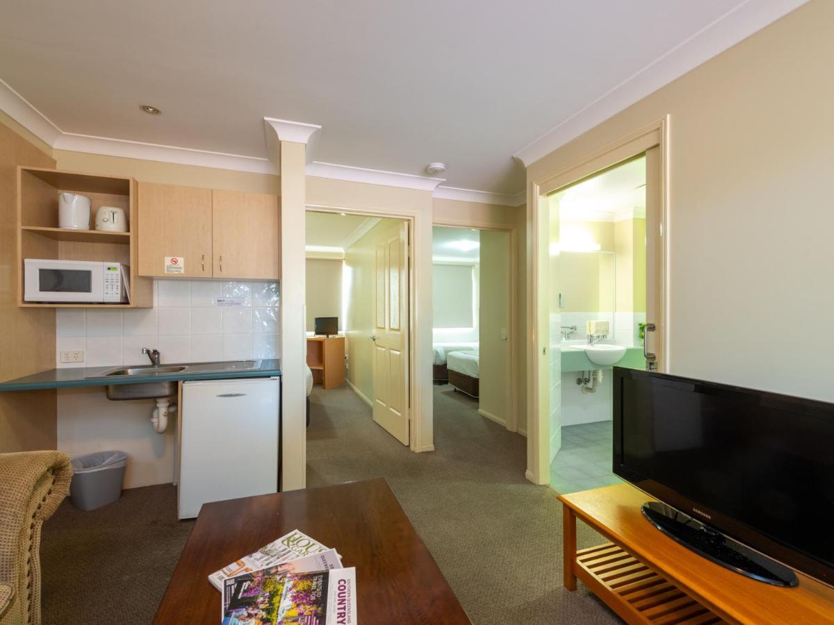 Villa Nova Motel Toowoomba Esterno foto