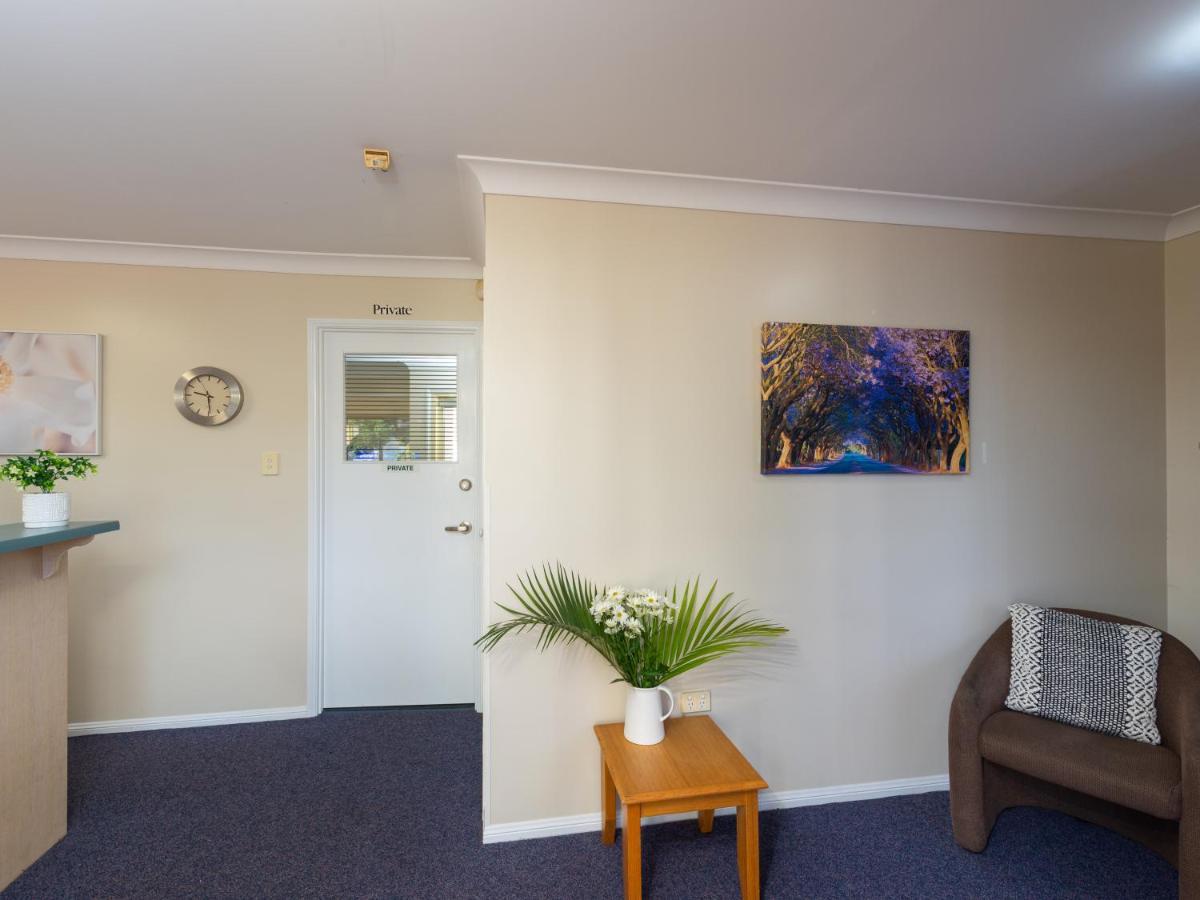 Villa Nova Motel Toowoomba Esterno foto